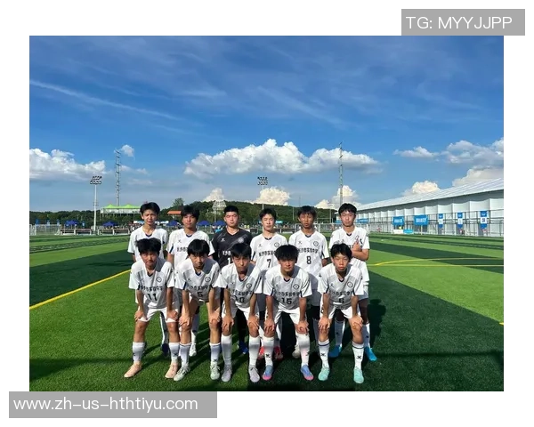 聊足球的魅力与激情探讨球场内外的故事与人生